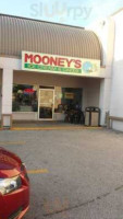Mooney's Ice Cream Cakes outside