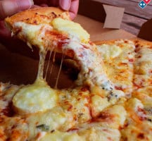 Domino's Pizza Chatou food