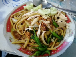 Warung Bu Maria food
