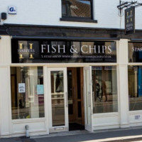 Harpers Fish Chips Ripon inside