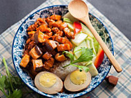 Classic Taiwan Braised Pork Rice (bukit Tinggi) food
