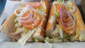 Munch A Sub food