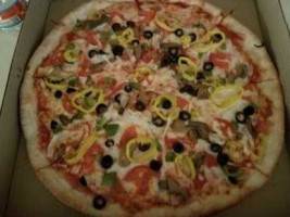 Michaelangelo's Pizza Subs food