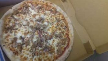 Vocelli Pizza food