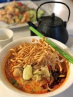 Kinn Kao Northern Thai Kitchen food