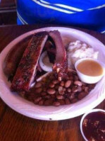 New Braunfels Smokehouse food