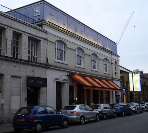 restaurant image