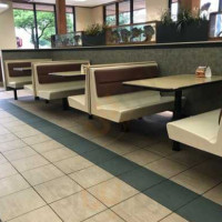 Whataburger inside