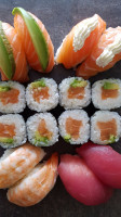 Ici Sushi Saint-Andre food