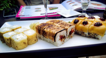 Planet Sushi Enghien Les Bains food