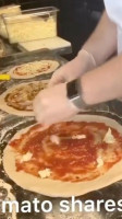 Smashing Tomato Italian Pizzeria By Fayette Mall food