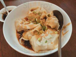 Xiang Yuan Xiao Long Bao food