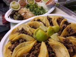 Barrera's Taqueria food