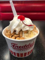 Freddy's Frozen Custard Steakburgers food