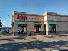 Arby's outside