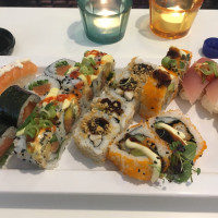 Sushimania food