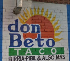 Don Beto Taco outside