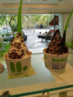 Llaollao food