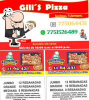 Gili's Pizza food