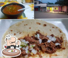 Taqueria El Sazon De La Abuela food