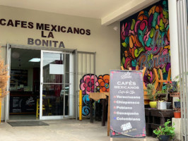 Cafes De Mexico, La Bonita outside
