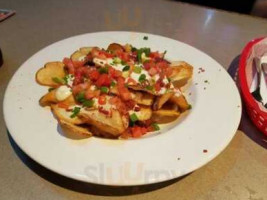 Pluckers Wing inside