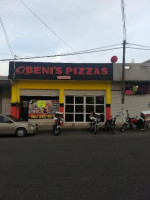 Beny Pizza outside