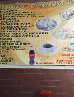 Antojitos Doña Lore food