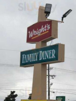 Wright's Family Diner food
