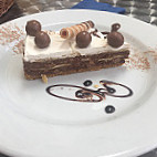 Ca'minguin food