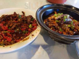 Hunan Chilli King food