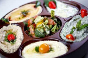 Petra Mediterranean Cuisine Westlake Village food