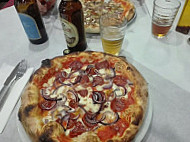 Pizzeria Notte E Di' food