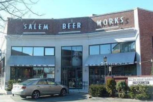 Beerworks No. 2 Salem outside