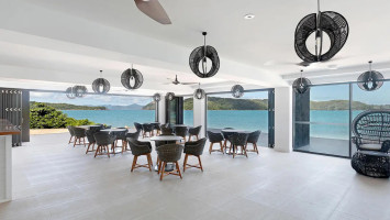 Graze Interactive Dining Daydream Island Resort inside