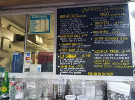 Granny's Tacos food