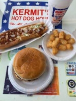 Kermit's Hot Dog House food