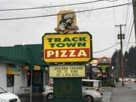 Track Town Pizza outside