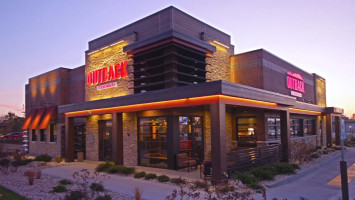 Outback Steakhouse Fairfax outside