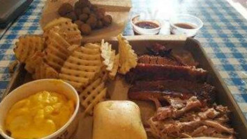 Dickey's Barbecue Pit food