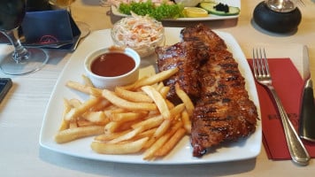 Rib House food