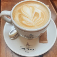 Lusitania Cafe food