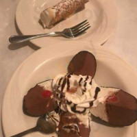 Frank Guido's Little Italy food