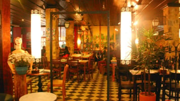 Margarida Cafe inside