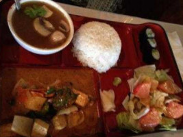 Sweet Basil Thai Cuisine food