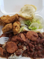 Ref's Southern Cafe Catering food