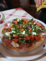 Pizzeria Enisco food