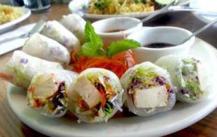 Ban Mai Thai food