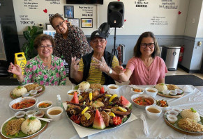 Familya Kusina Bahay Kubo Eht food