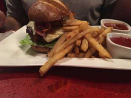 Prime Burgerhouse food